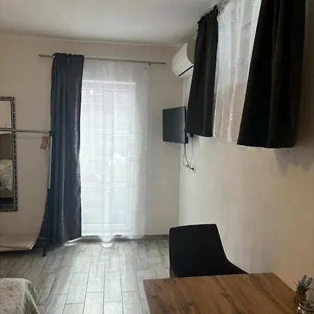 Natalija1 Apartament *